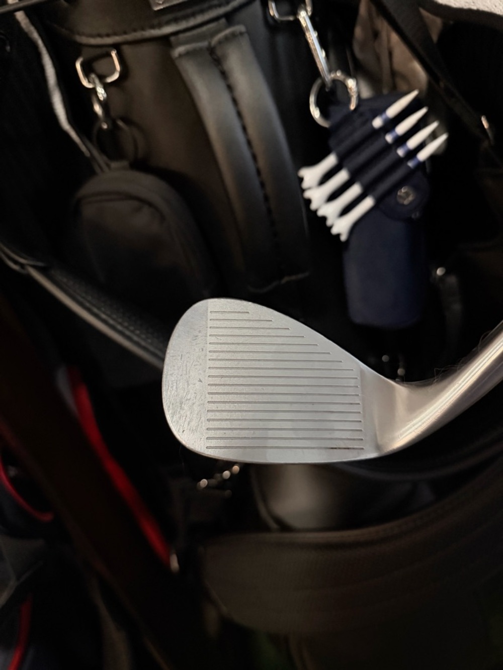 Golf Putter, Driver & Hybrids - Picture 7 of 8